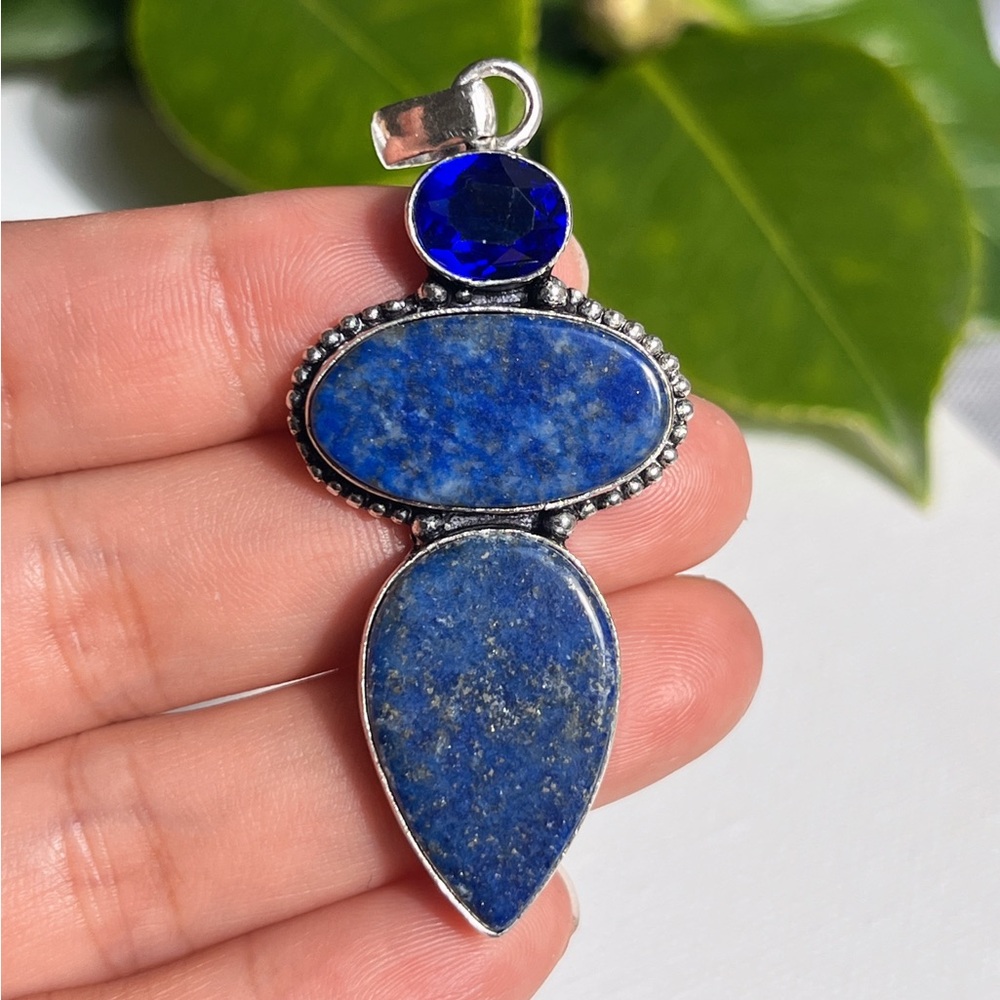 Silver plated lapis lazuli pendant 2298